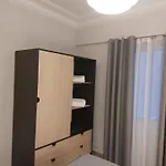 Puerta De San Fernando Apartmán *